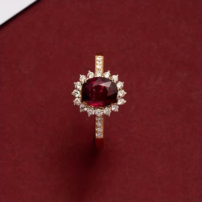 Empress Red Ring | Gold